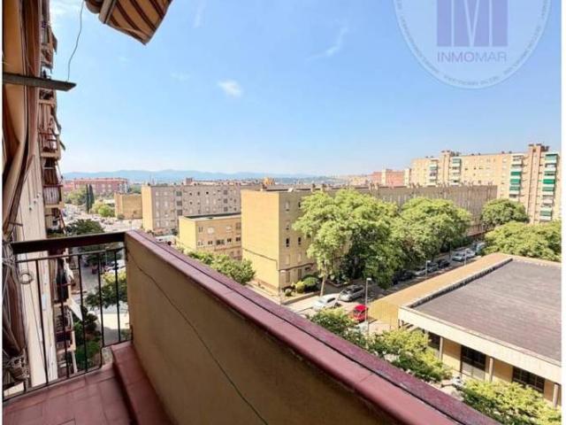 Piso en Venta en Espronceda