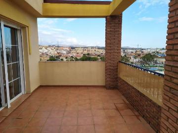 Piso en Venta en Estación de Cártama