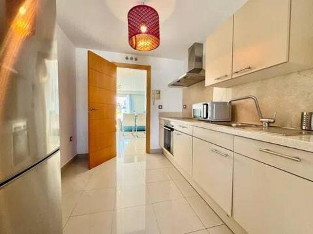 Piso en Venta en Estepona