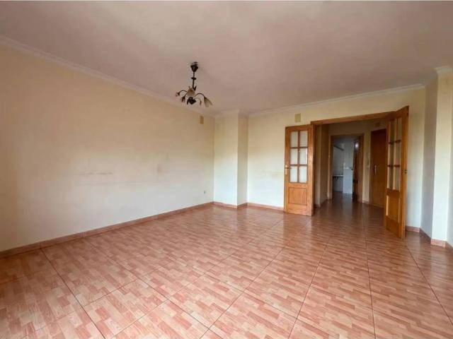 Piso en Venta en Estepona