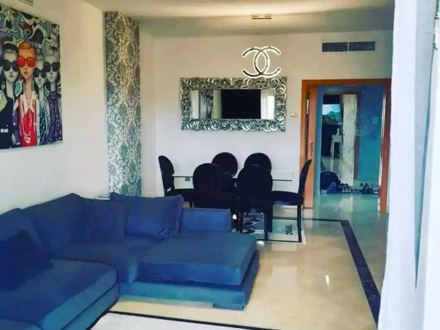 Piso en Venta en Estepona