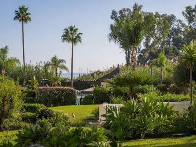 Piso en Venta en Estepona