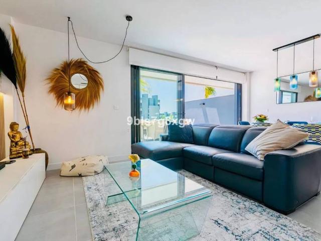 Piso en Venta en Estepona
