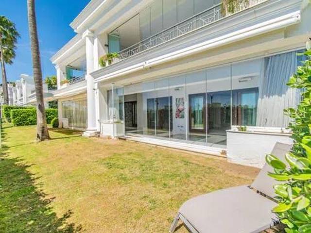 Piso en Venta en Estepona