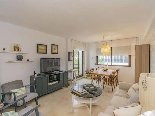 Piso en Venta en Estepona