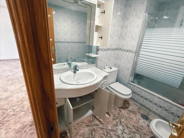 Piso en venta en Fuenlabrada, Madrid en Calle Reinosa