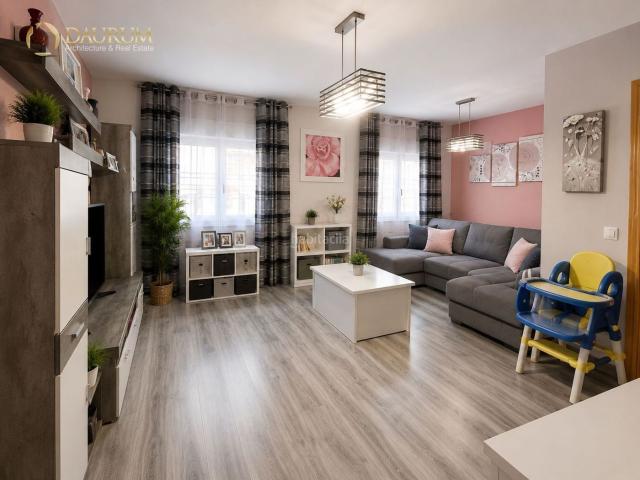 Piso en venta en Fuenlabrada, Centro. FANTÁSTICO BAJO EN FUENLABRADA. Pisos.