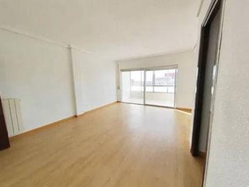 Piso en venta en Fuenlabrada, El Naranjo. Piso en venta en NaranjoLa Serna28942. Pisos.