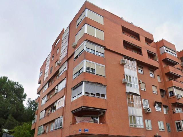 Piso en venta en Fuenlabrada, El Arroyo La Fuente. Piso luminoso de 3 habitaciones con terraza, balcón y ascensor en Fuenlabrada. Pisos.