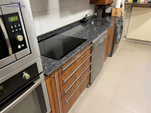 Piso en venta en Fuenmayor. Magnífico piso de tres dormitorios, amplio salón, dos baños, garaje, trastero. Pisos.