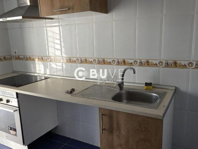 Piso en venta en Fuensalida. SE VENDE PISO DE 1 HABITACIÓN EN FUENSALIDA TOLEDO. Pisos.