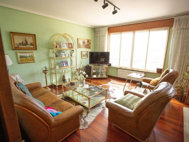 Piso en Venta en Ferrol Vello Puerto