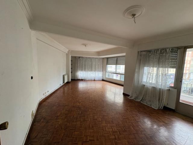 Piso en venta en Ferrol, Zona Ultramar. Pisos.