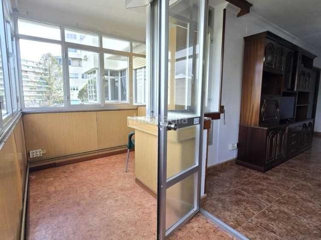 Piso en venta en Ferrol, Caranza. PISO EN CARANZA, FERROL TODO EXTERIOR, CON TRES TERRAZAS. Pisos.