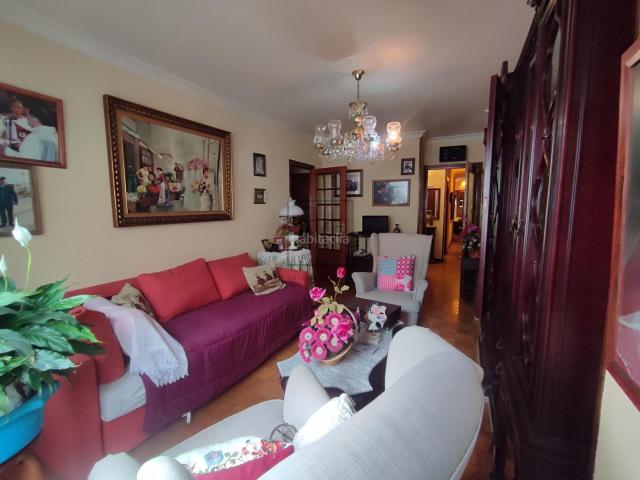 Piso en venta en Ferrol, Centro. Elegante piso en el centro de Ferrol. Pisos.