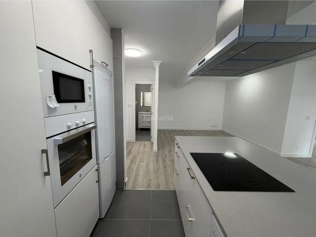 Piso en venta en Ferrol, Centro. Piso en venta en Calle de Rubalcava, Centro, Ferrol. Pisos.