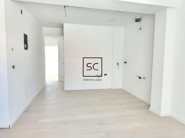 Piso en venta en Ferrol, Centro. Piso reformado en Esteiro, Ferrol. Pisos.