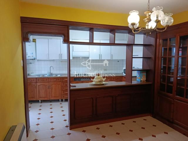 Piso en venta en Ferrol, Centro. Pisos.