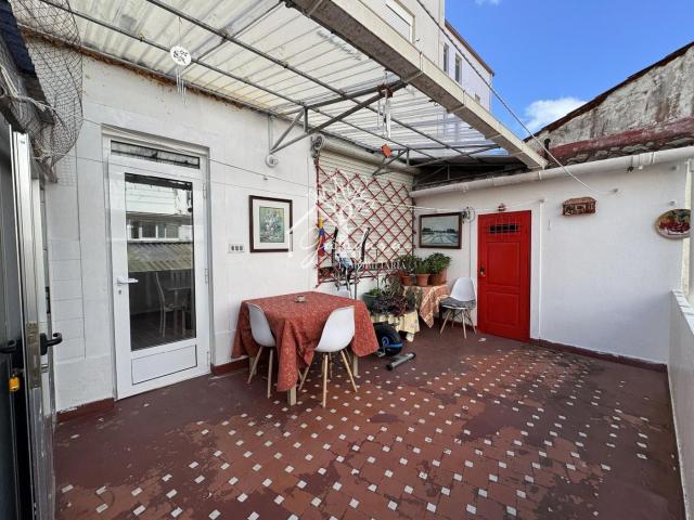 Piso en venta en Ferrol, San Juan. PISO CON TERRAZA Y ASCENSOR EN ESTRADA DE CASTELA, FERROL. Pisos.