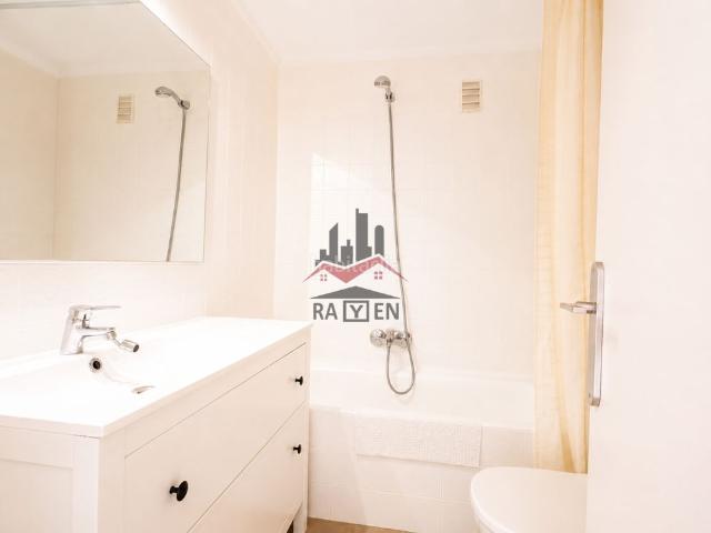 Piso en venta en Figueres, Centre. Tu próximo hogar en el corazón de Figueres 150 m totalmente reformados, listos para entrar a vivir. Pisos.