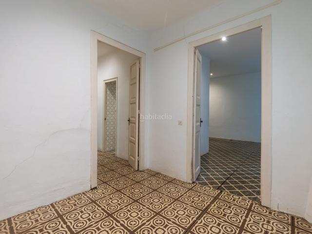 Piso en venta en Figueres, Centre. Piso en venta en el centro de Figueres de 115 m² 4 dormitorios junto a zona peatonal. Pisos.