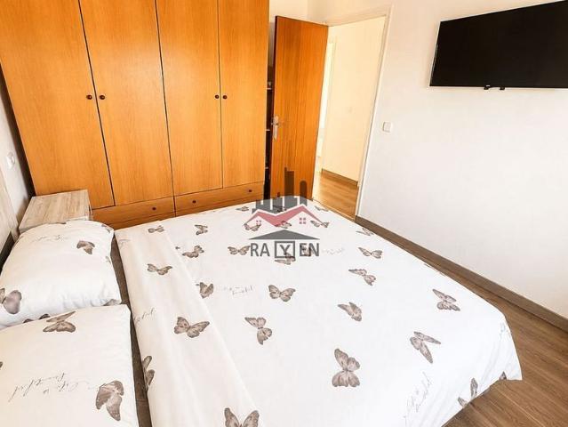 Piso en venta en calle Elx, Figueres, de 83 m² 4 habitaciones por 167.000