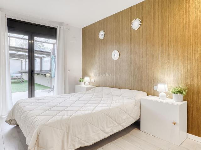 Piso en venta en Figueres, Eixample Horta Capallera. Piso planta baja con amplio jardín y licencia turística en Figueres. Pisos.