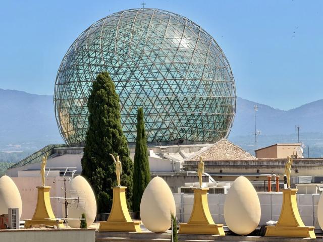 Piso en venta en Figueres, Parc Bosc Castell. PISO EN FIGUERES DE GRANDES DIMENSIONES CON VISTAS AL MUSEO DALÍ. Pisos.