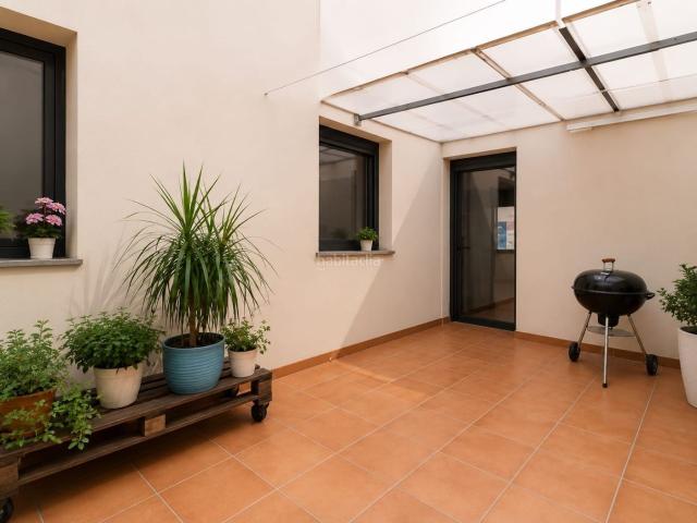 Piso en venta en Figueres, Vilatenim. PISO EN VENTA EN CARRETERA DE ROSES, Figueres. Pisos.