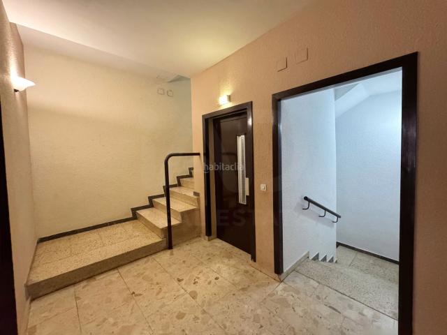 Piso en venta en Flix Costa Dorada. Pisos.
