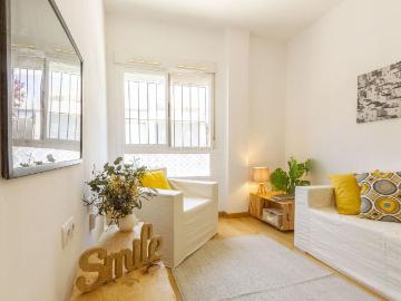 Piso en venta en Foios. Piso de 3 Habitaciones con Terraza Interior en Foios. Pisos.