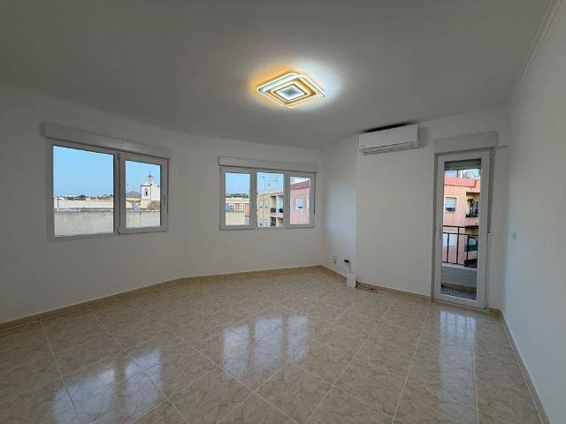Piso en Venta en Formentera del Segura
