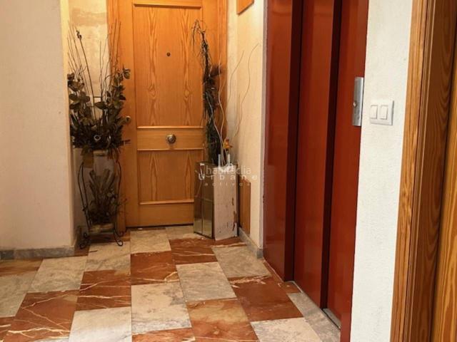 Piso en venta en Fortuna. Luminoso piso con terraza, garaje y trastero en Murcia. Pisos.