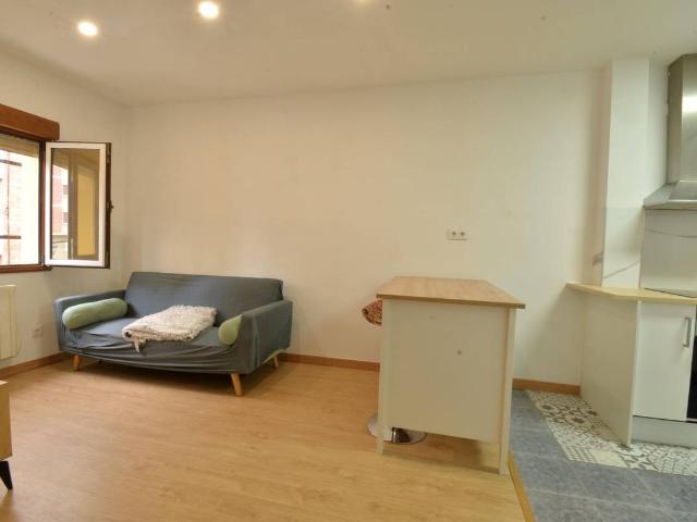Piso en Venta en Fozaneldi Tenderina