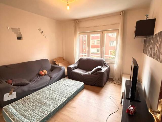 Piso en Venta en Fozaneldi Tenderina