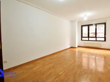 Piso en Venta en Fozaneldi Tenderina