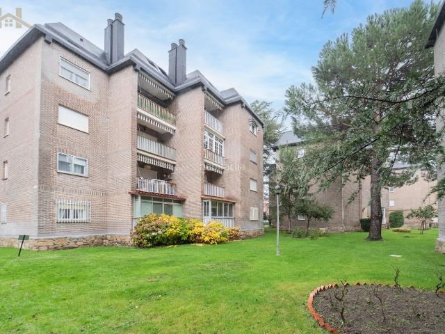 Piso en venta en Guadarrama. Piso en venta en Calle Ibersierra, 52. Pisos.