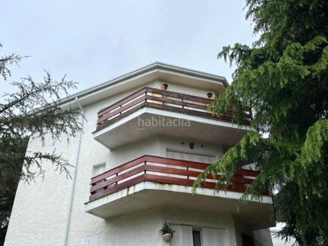 Piso en venta en Guadarrama. ¡Tu refugio en la Sierra! Piso luminoso en Urbanización Guadarrama. Pisos.