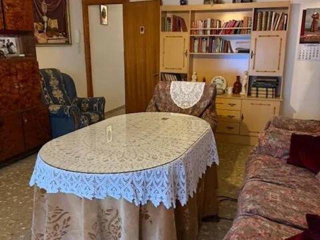 Piso en Venta en Guadix