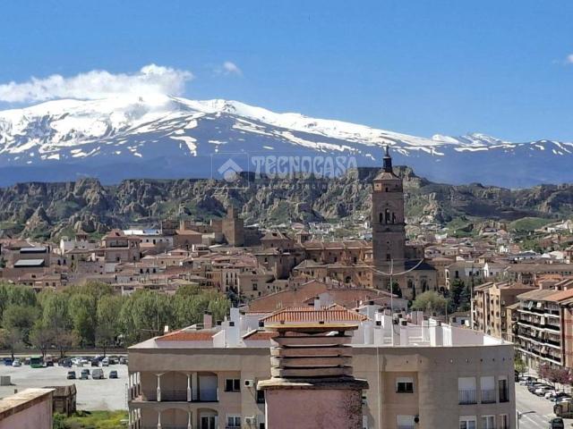 Piso en Venta en Guadix