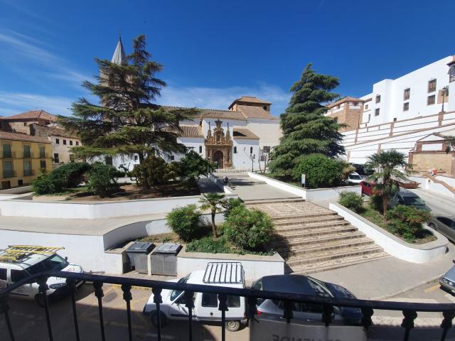 Piso en venta en Guadix. ¡OPORTUNIDAD¡ PISO EN EL CENTRO DE GUADIX. Pisos.