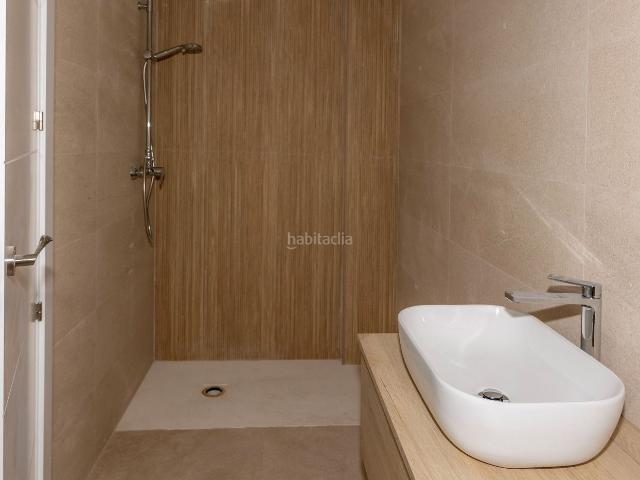 Piso en venta en Guadix. Piso nueva construcción. Dos dormitorios y dos baños. Pisos.