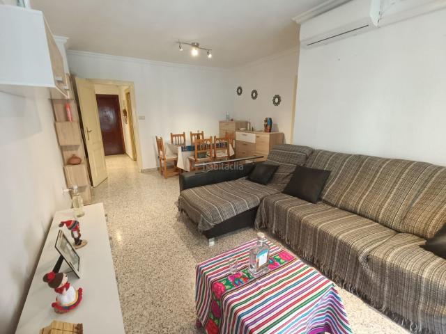 Piso en venta en Guadix. PISO EN AVENIDA COMERCIAL DE GUADIX. Pisos.