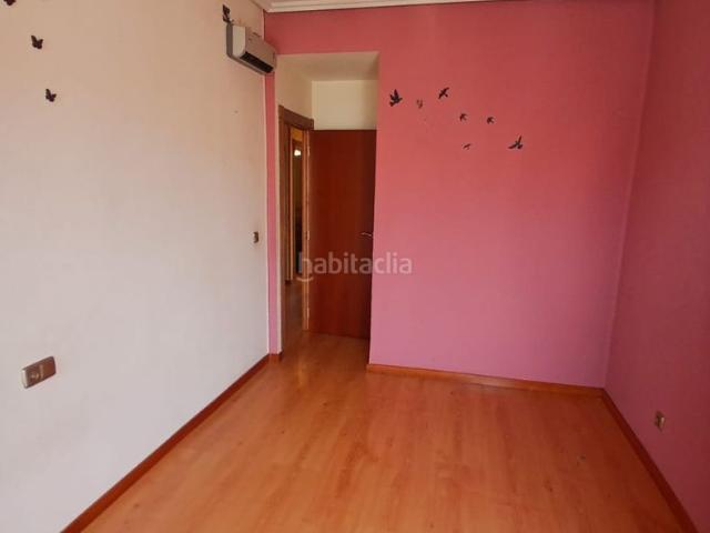 Piso en venta en Guijuelo. PISO EN VENTA O ALQUILER EN FILIBERTO VILLALOBOS GUIJUELO. Pisos.