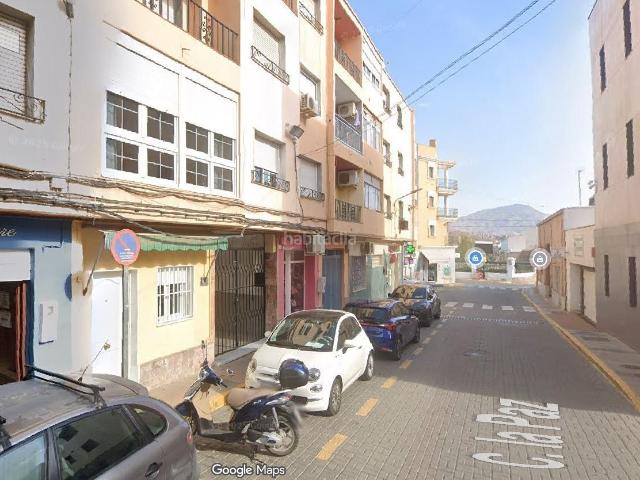 Piso en venta en Gádor. SE VENDE inmueble ALQUILADO en Gádor. Pisos.