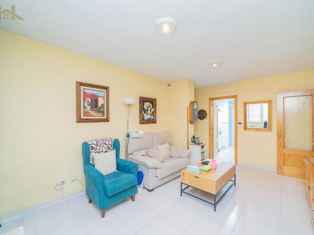 Piso en venta en Galapagar, Casa Amarilla. Piso en venta en Calle Comercio. Pisos.