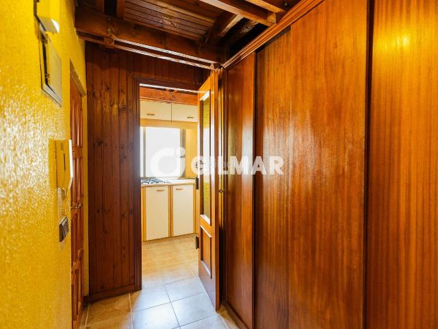 Piso en venta en Galapagar, Casco Antiguo. En el corazón de Galapagar, encontramos esta vivienda en altura, un acogedor piso de 80 m construidos que combina luminosidad y co. Pisos.