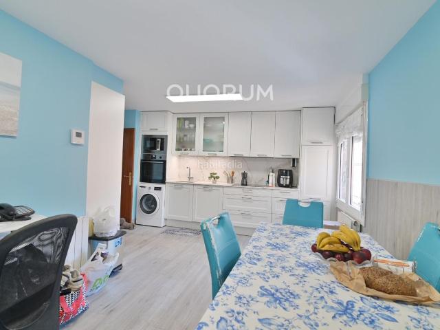Piso en venta en Galdakao. Piso Céntrico Con Ascensor A Cota 0 De 2 Habitaciones. Pisos.