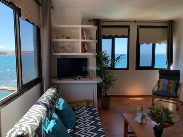 Piso en venta en Gáldar, Gáldar pueblo. TU REFUGIO FRENTE AL MAR EN EL AGUJERO. Pisos.
