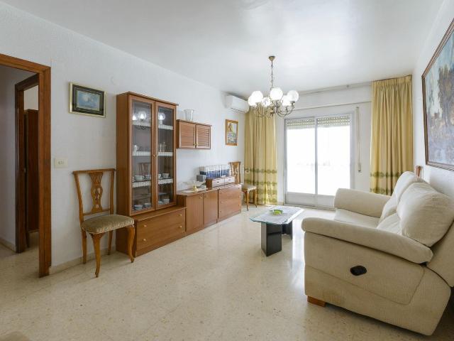 Piso en venta en Gandia, Benipeixcar El Raval. AMPLIO PISO DE 4 HABITACIONES EN BENIPEIXCAR EXCLAVAS LUMINOSIDAD, ESPACIO Y CALIDAD DE VIDA EN GANDÍA. Pisos.